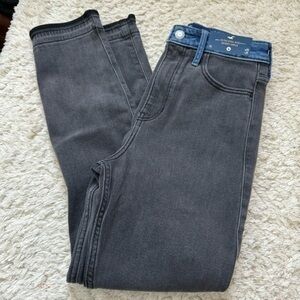 Hollister womens skinny jeans size W25/L25